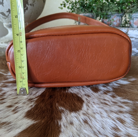 Vintage Brown Suede Shoulder Bag With Horses Patch - Picture 4 of 8